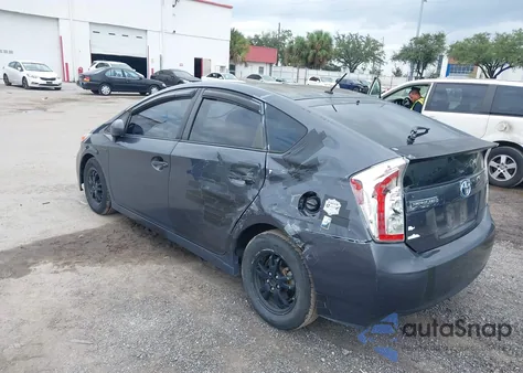 2014 Toyota Prius Two z USA, uszkodzony, nr VIN JTDKN3DU3E1780599